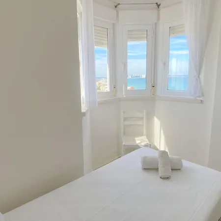 Spanish Connection - Palmeras Apartment *