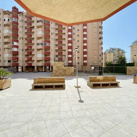 Spanish Connection - Palmeras Apartment *